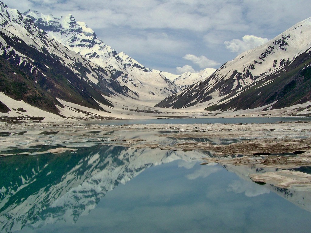 The image of Lake saiful Muluk
